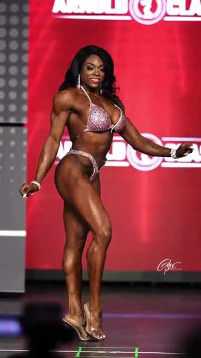 Nicole Graham