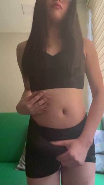 I wanna breed someone right now and cum🍆💦