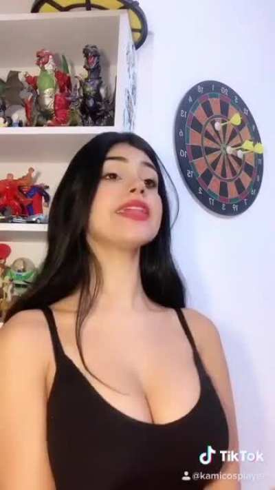 Kamila Ferreira