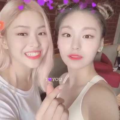 190608 Yeji &amp;amp; Ryujin