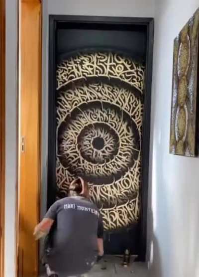 Satisfying door design.