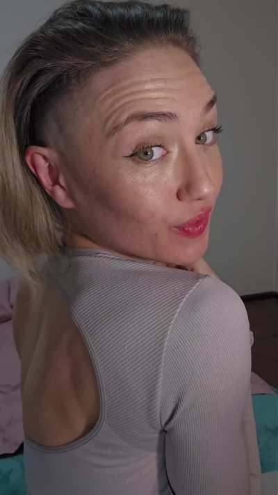 A fresh and stylish haircut