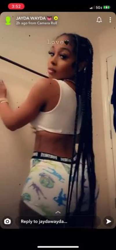 That ass is beautiful 😍