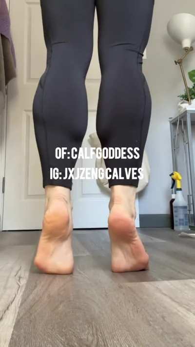 calves in leggings 