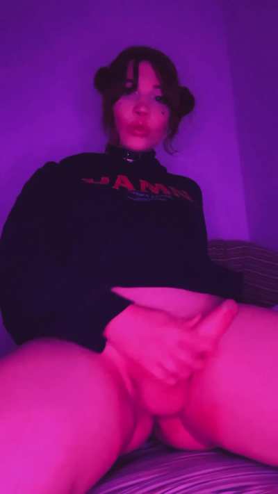 Make my cock grow, daddy? :3