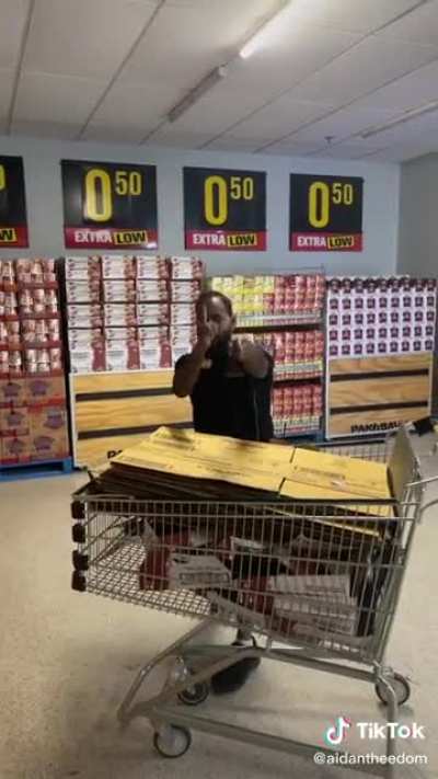 Super Market's Social Media