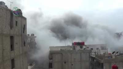 SyAAF dropped "barrel bomb" impacting on Daraya - 1/12/2014