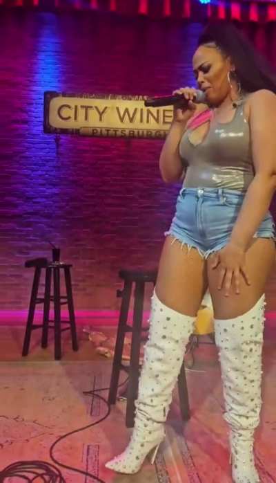 Elle Varner 🤤