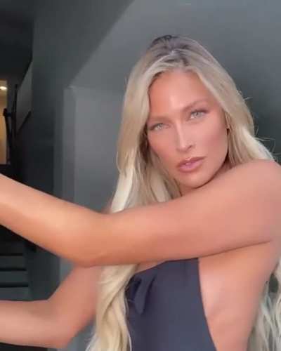 Kelly Kelly
