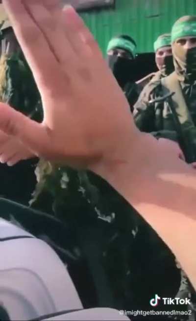 👑