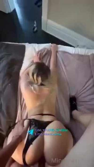 Rubia de a perrito