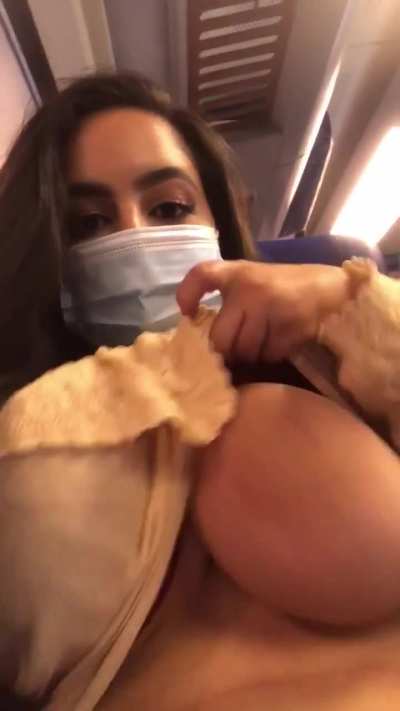 Don&rsquo;t mind me.. just dropping these Arab bombs on the train