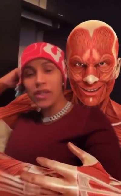Cardi B on her IG stories was talking about the titanic mess &ldquo;isn&rsquo;t it sad that you a whole f**kin billionaire and nobody gives a f*ck about you like&hellip;&rdquo; 