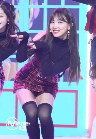 Nayeon (ft. Dahyun)
