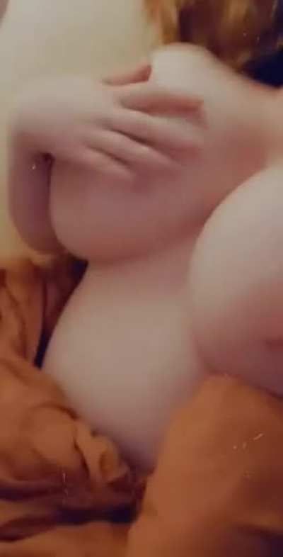jiggle all the way reveal [oc]