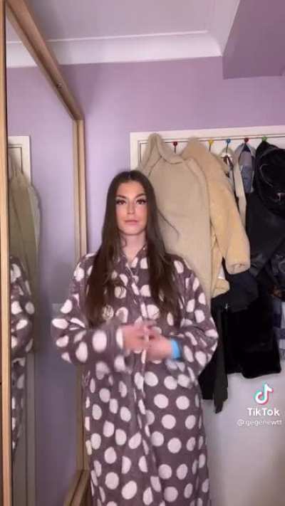 She will release the Bikini Version if This gets 100k. Those Double G-s guys. Help