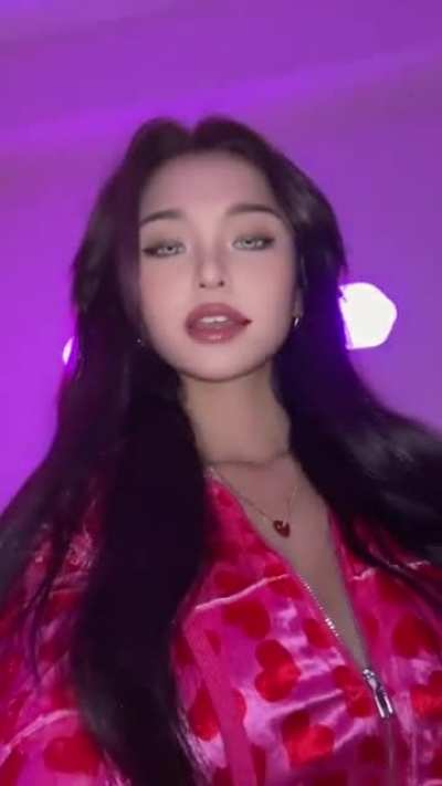 Jeila Dizon