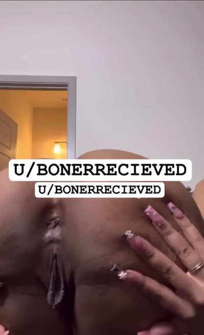 Do I turn you on when I spread my ass? 😋