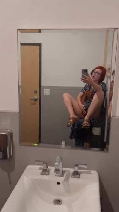 I scurried off into the bathroom while I waiting for my coffee order and made myself cum.
