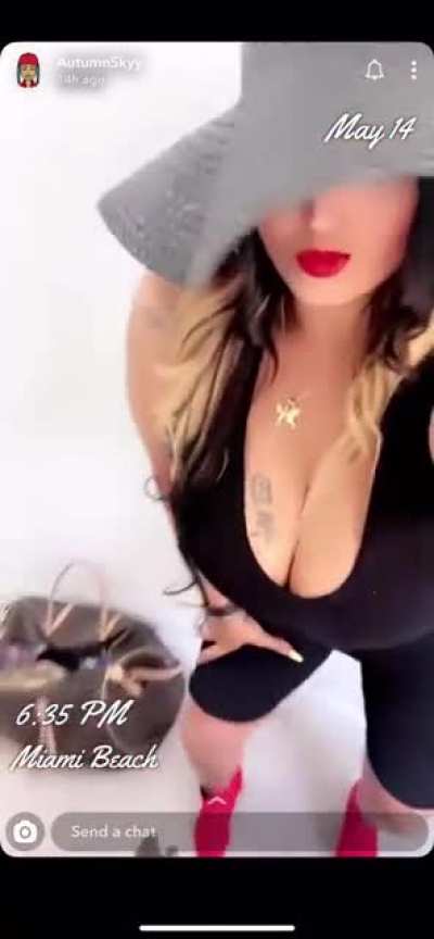 when the camera angles and filters hit she&rsquo;s sexy