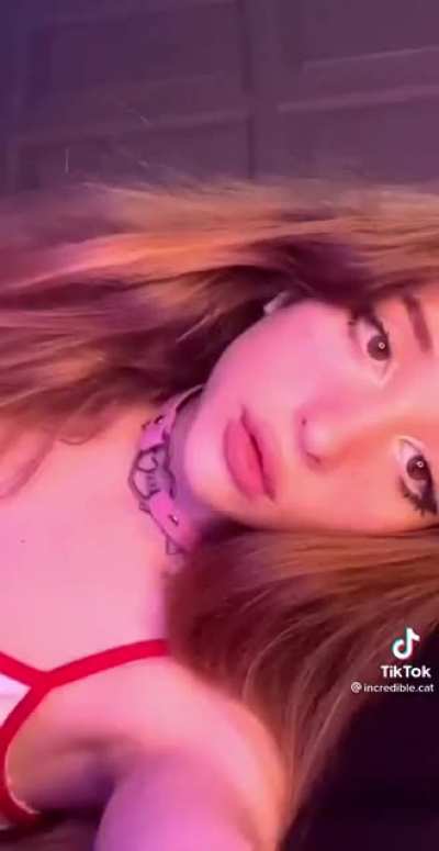 Ivanka_meowOF - Video #2302