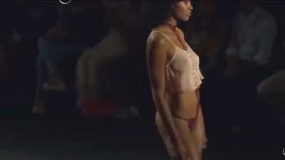 Jiggle and wiggle