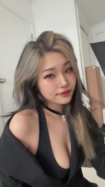 Hyoon&rsquo;s new TikTok ❤️
