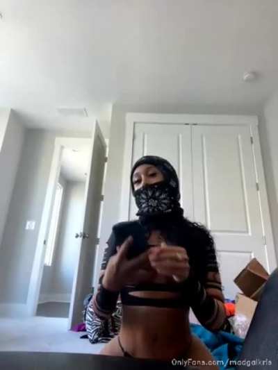 😩