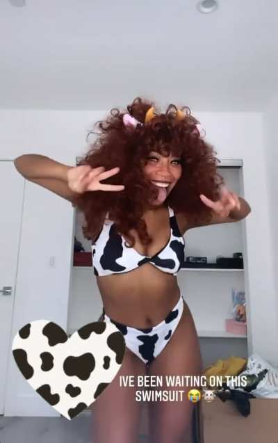 moo&hellip; m-mommy?