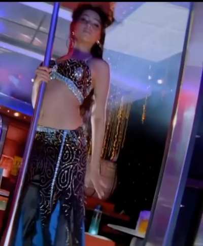 Shriya 🔥 - thulasi