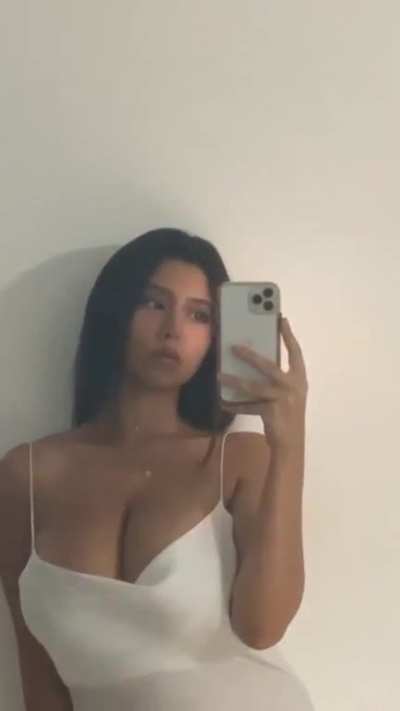 Selfie video