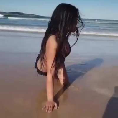 Ylona Garcia