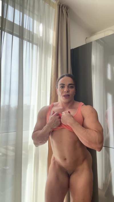where are the men who appreciate a brown muscles