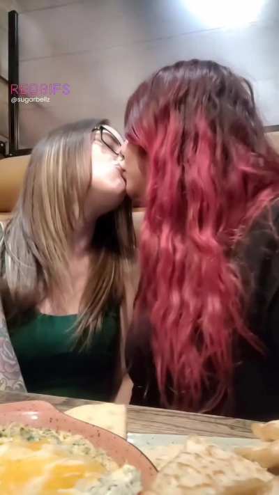 Apps &amp;amp; kissing with my girl. A great start to girls night out