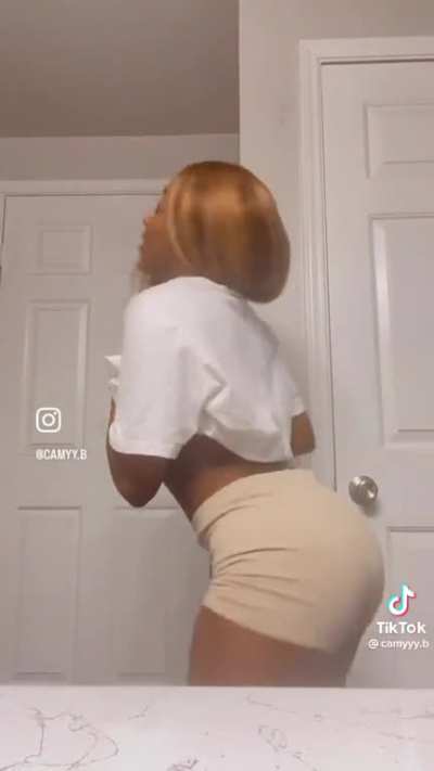 Very nice 🍑