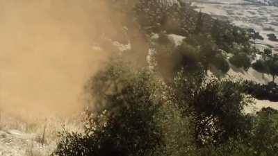 I tried to recreate the famous "Rally Rally Rally" video