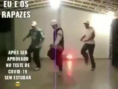 DancinhA