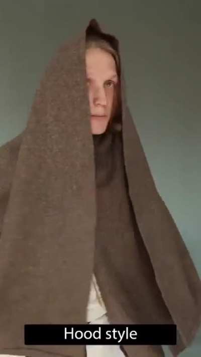 How to wear a cloak