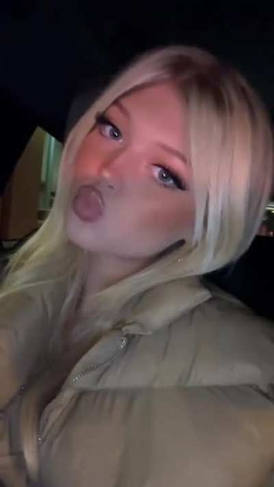 😘