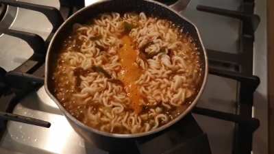 Eye of Sauron, Noodle Edition. It watches me
