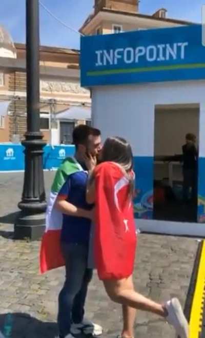 İtalyanlar ma&ccedil;tan sonra da gol atmaya devam etti...