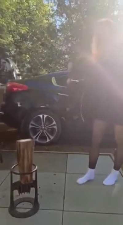 HMC while I split this log and get hammer toe