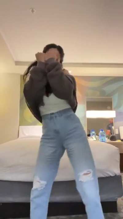 Ina Raymundo