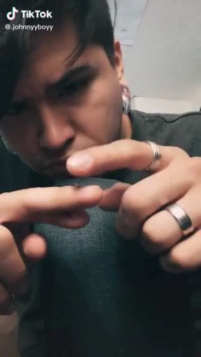 Whyyyy (from @.johnnyyboyy on TikTok)