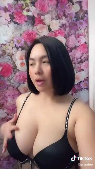 Pinay momma