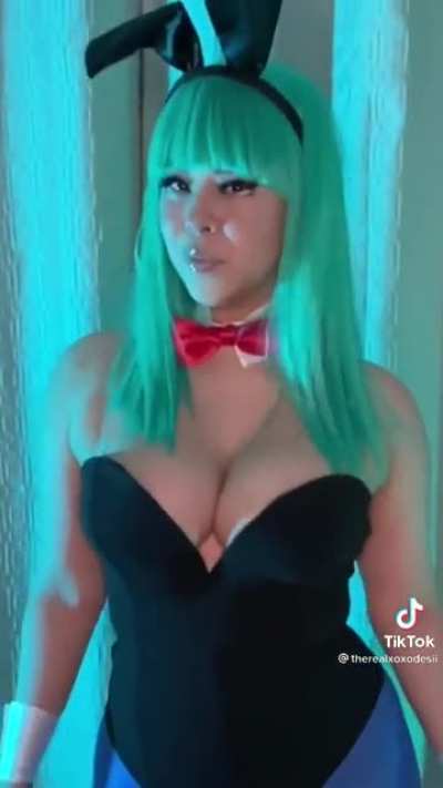 Bulma from Dragon Ball (@therealxoxodesii)