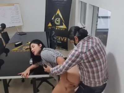 MF: Quickie in the meeting room #worksex