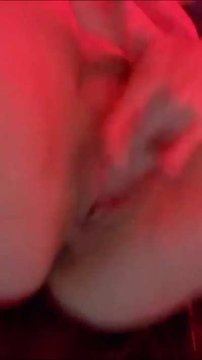 Evilgirlisback
