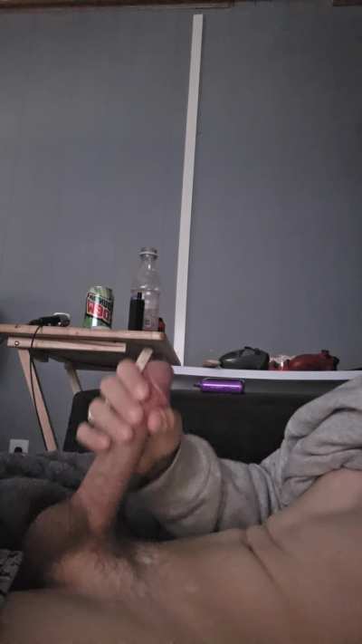 [30] Woke up with morning wood had to handle it myself no volunteers