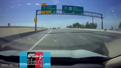 220616 cut to exit